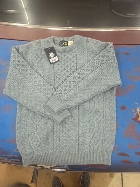 Men's Crewneck Cable Sweater - Light Blue